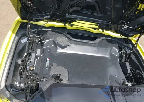 2023 Chevrolet Corvette Stingray Rwd 2Lt z USA, uszkodzony, nr VIN 1G1YB3D4XP5108708